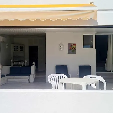 公寓 Albufeira, With Terrace, Views, 5 Min To