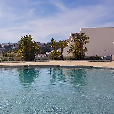 公寓 Albufeira, With Terrace, Views, 5 Min To 阿尔布费拉