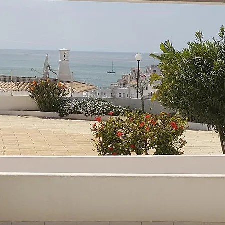 公寓 Albufeira, With Terrace, Views, 5 Min To 阿尔布费拉