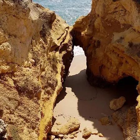 Albufeira, With Terrace, Views, 5 Min To アパート