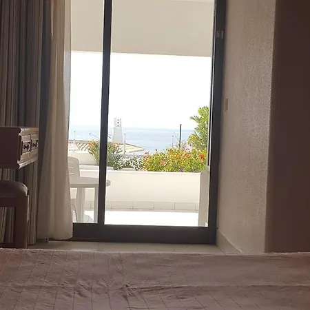 Albufeira, With Terrace, Views, 5 Min To Apartmán *