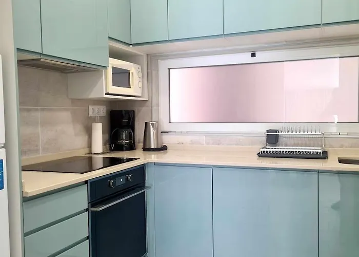 아파트 Albufeira, With Terrace, Views, 5 Min To