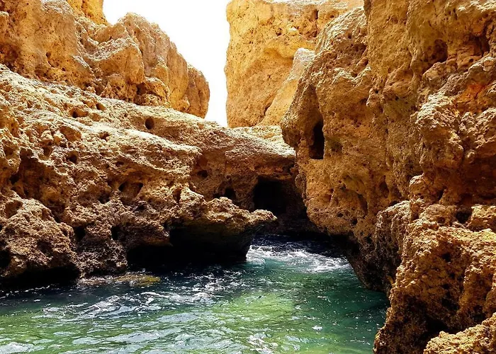 Albufeira, With Terrace, Views, 5 Min To * 알부페이라