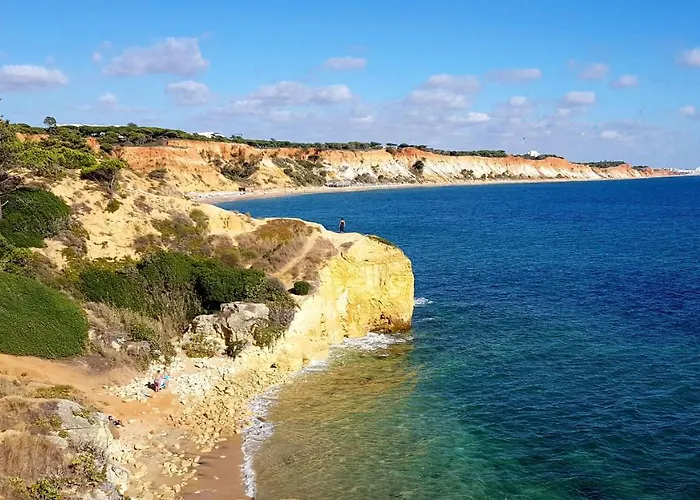 아파트 Albufeira, With Terrace, Views, 5 Min To