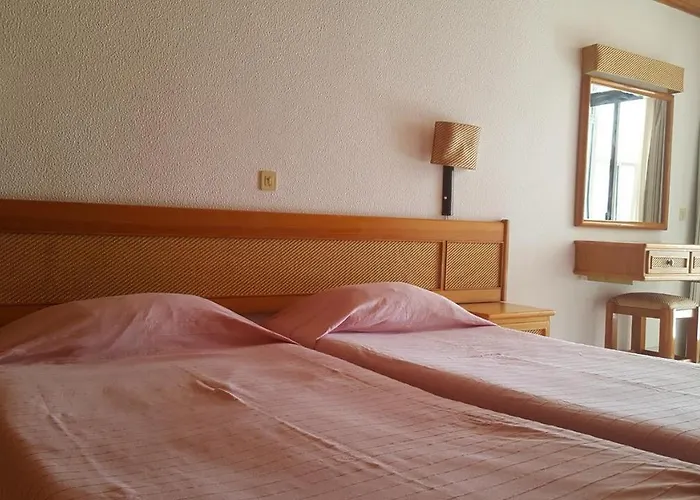 Apartment Albufeira, With Terrace, Views, 5 Min To *